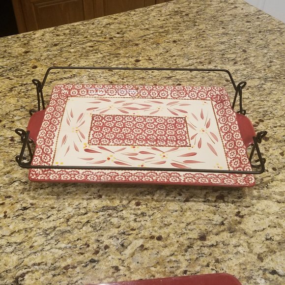 Old World Cranberry Temp-Tations 4 Qt. or 9 x 13 Size Bakeware - Picture 3 of 8